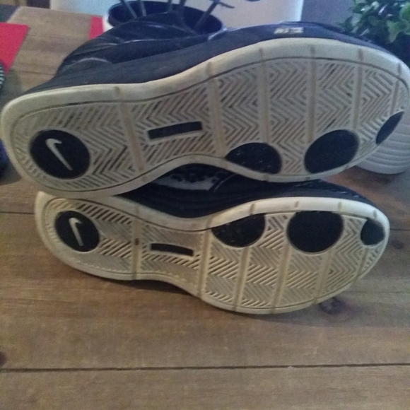 Nike flight Runners Boys youths size 5y - Picture 6 of 10